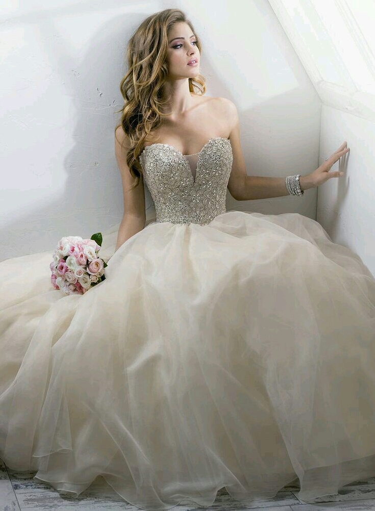 princess dress, wedding dress, princess and dress