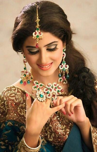 dps, beautiful and bride