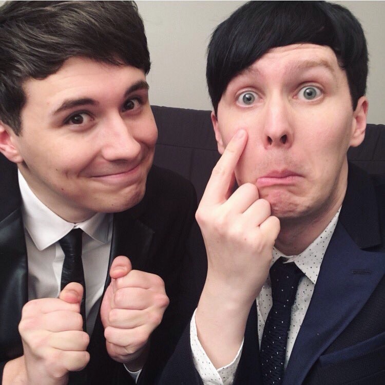 phan, dil howlter, phil lester and danandphilgames