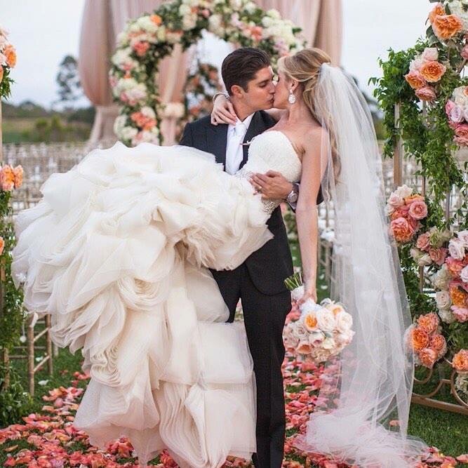 event, bride and groom, kiss and ceremony