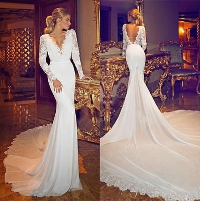 long sleeve wedding dress and en