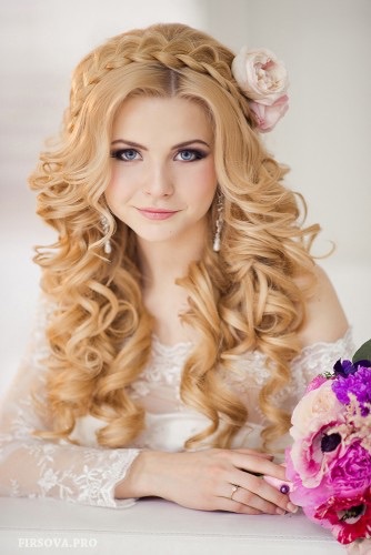 hairstyle, curly and long hair