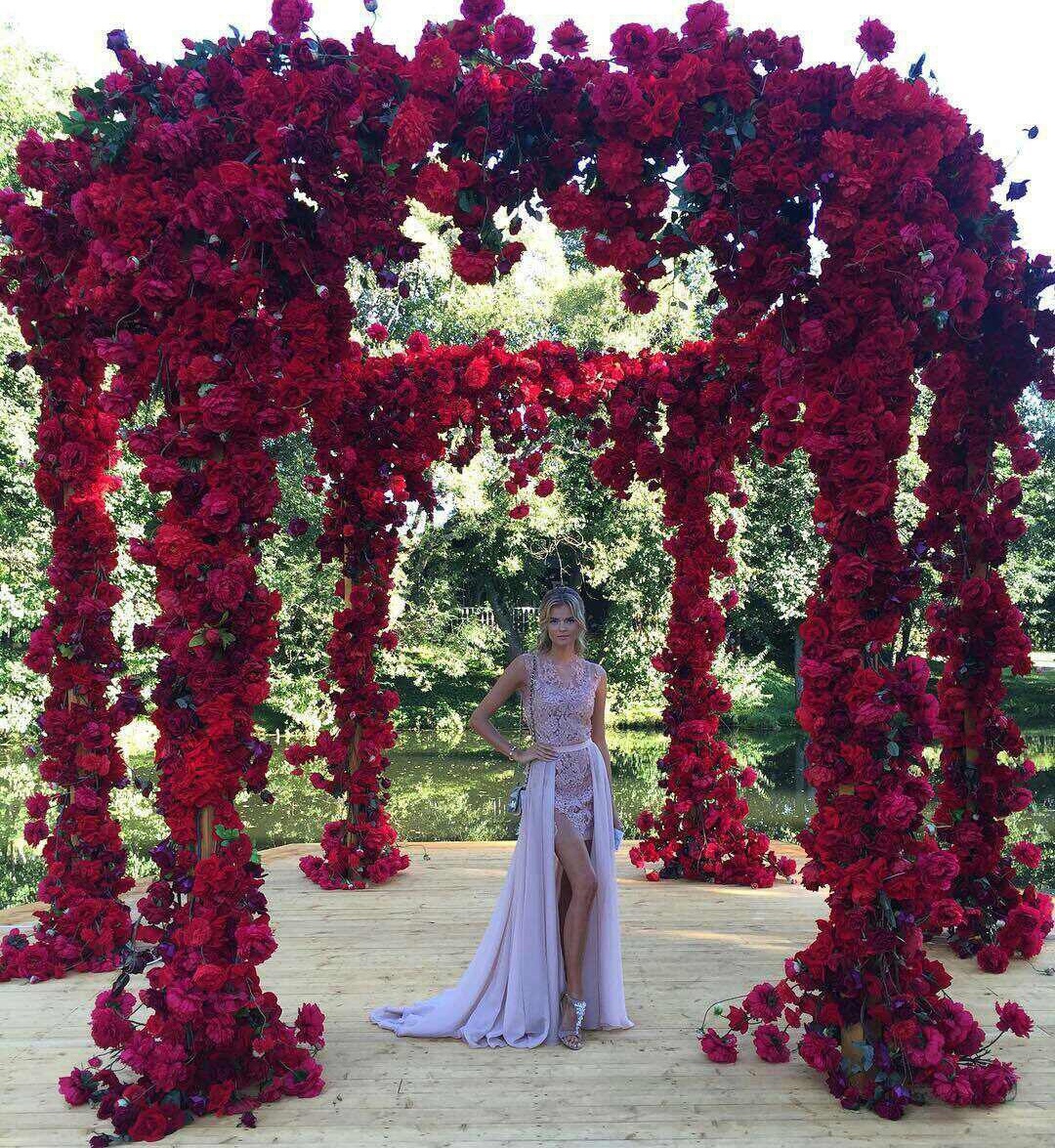 red, roses, love and pavilion