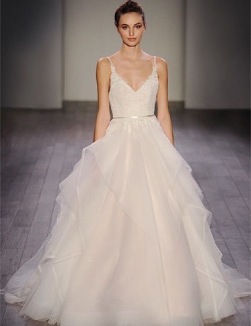 designer gowns, bridal gowns and wedding dress