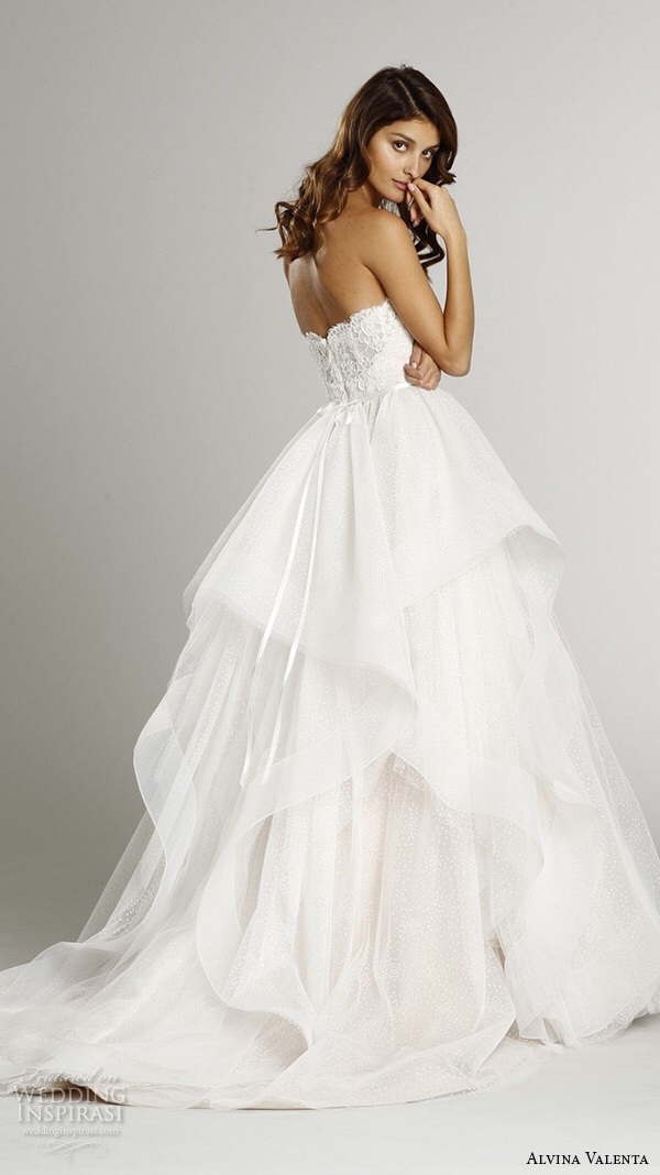 designer gowns, wedding dress and bridal gowns