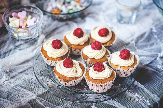raspberry, muffin and hochzeit