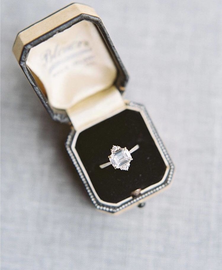 rings, diamant, surprise and love
