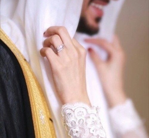 bride, bridesmaid, happiness and wedd
