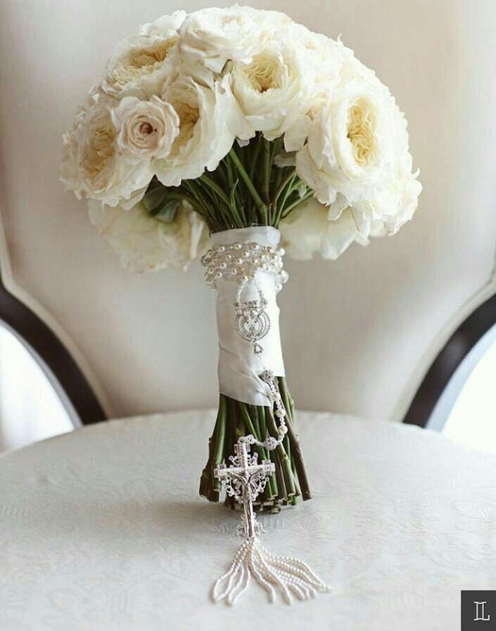 handbouquet, rosary, white and whiterose