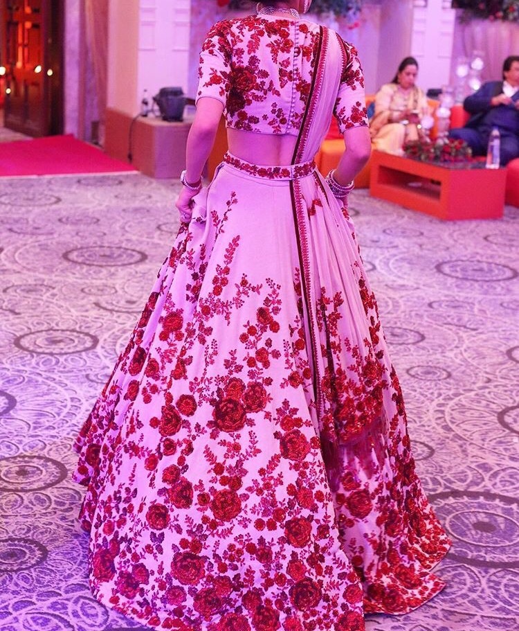 rosesd, roses, gown and haute couture