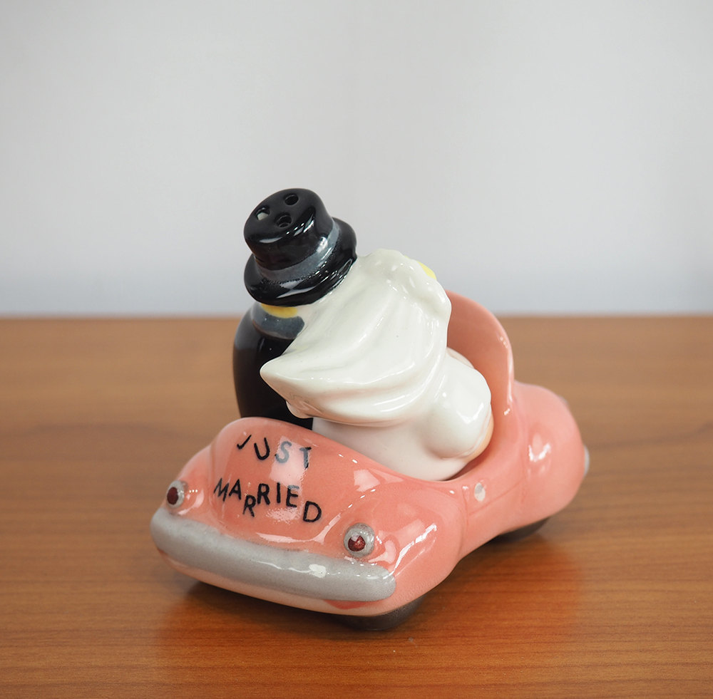 salt and pepper, bride and groom car, etsy and wedding table decor