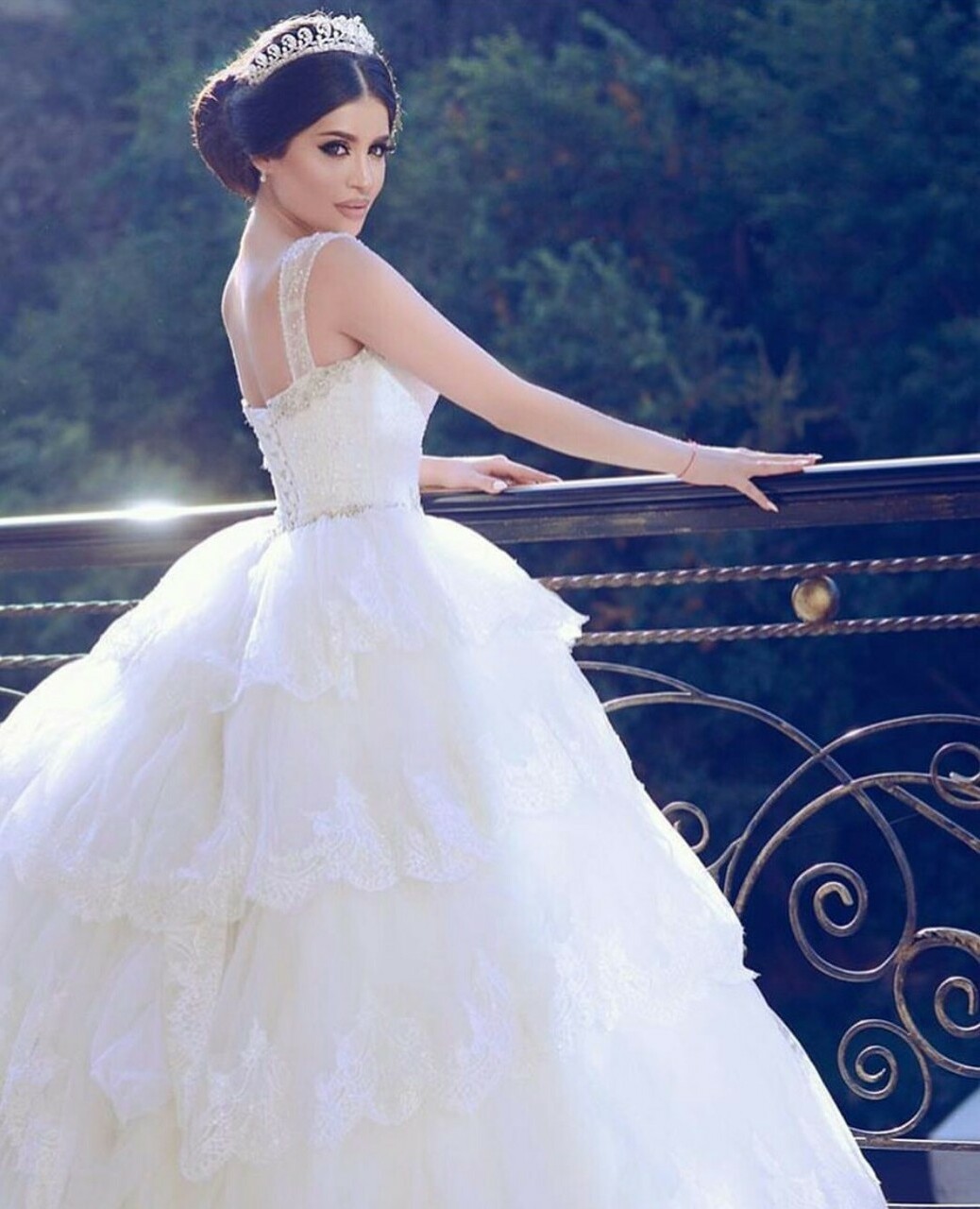 wedding dress, flower, hair and girl