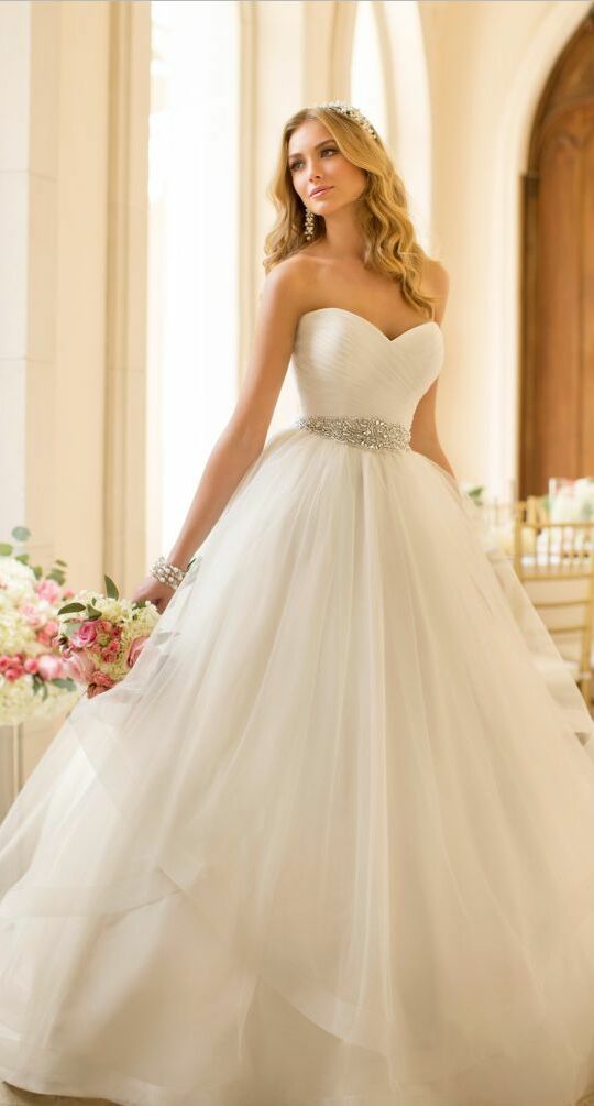 dress, flowers, beautiful and important day