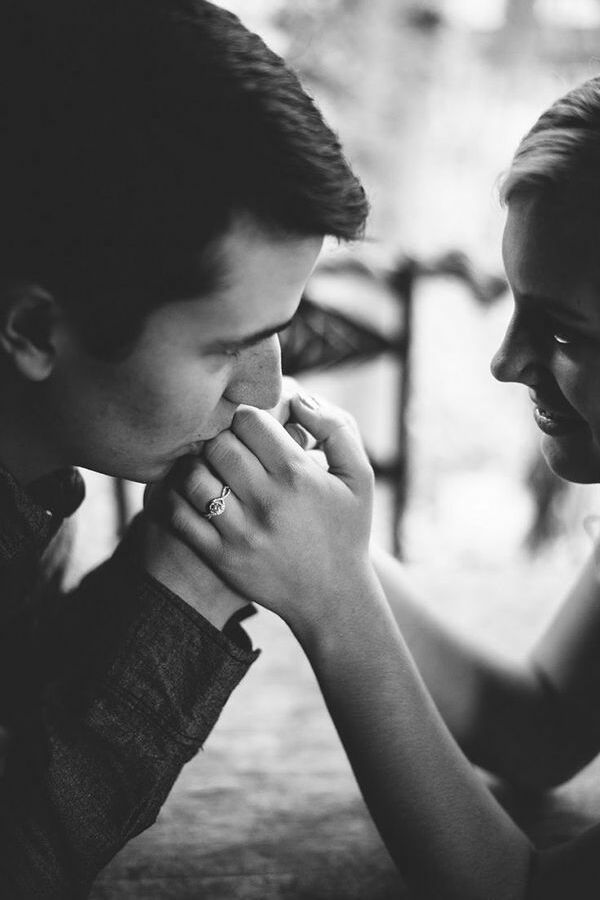 romantic, elegance, love and kiss