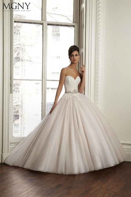 fashion, art, style and bridal fashion