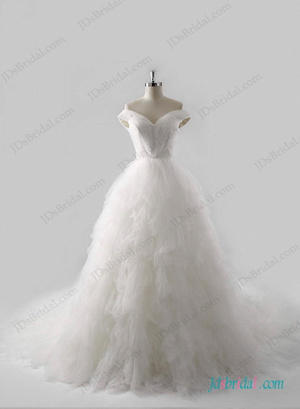 white bridal dress, off the shoulder, tulle ball gown and 2017 wedding gowns
