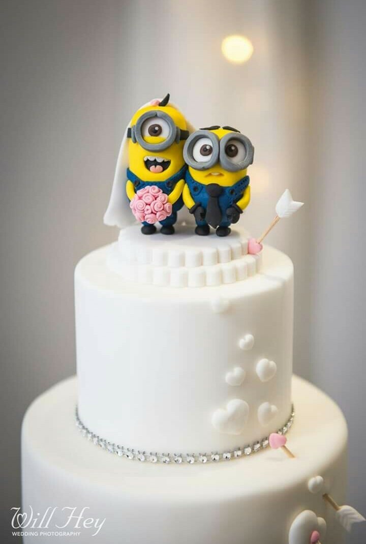 cake art, wedding cake, minions and maried