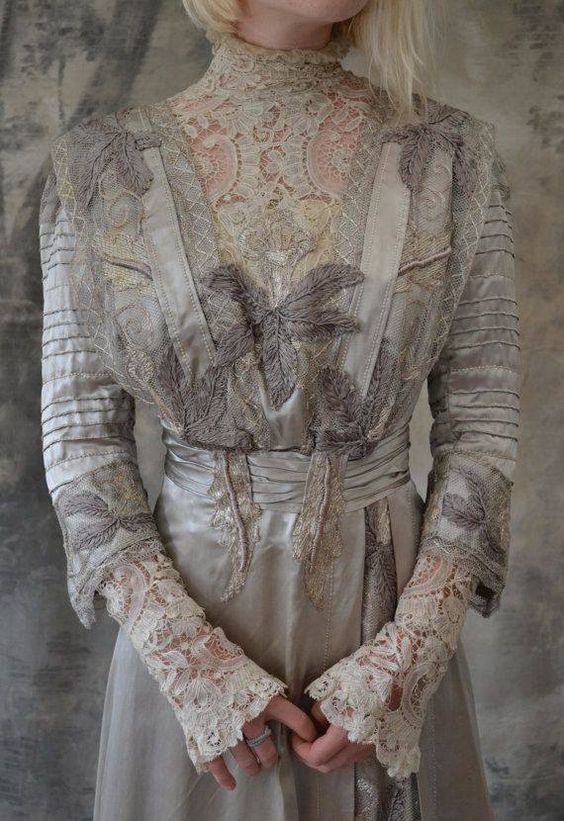 embroidered, downton abby, lace and victorian