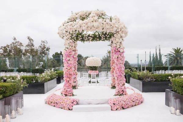 decor, florals and pink