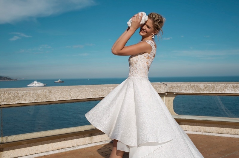 family, Sunday, wedding gowns and friends