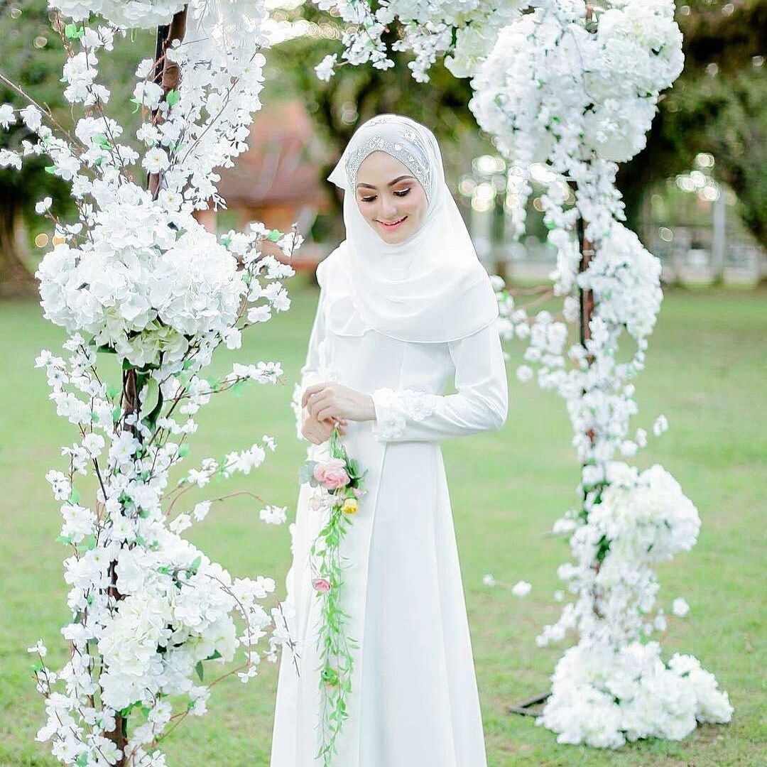 syari wedding gown, wedding gown, muslim and couple