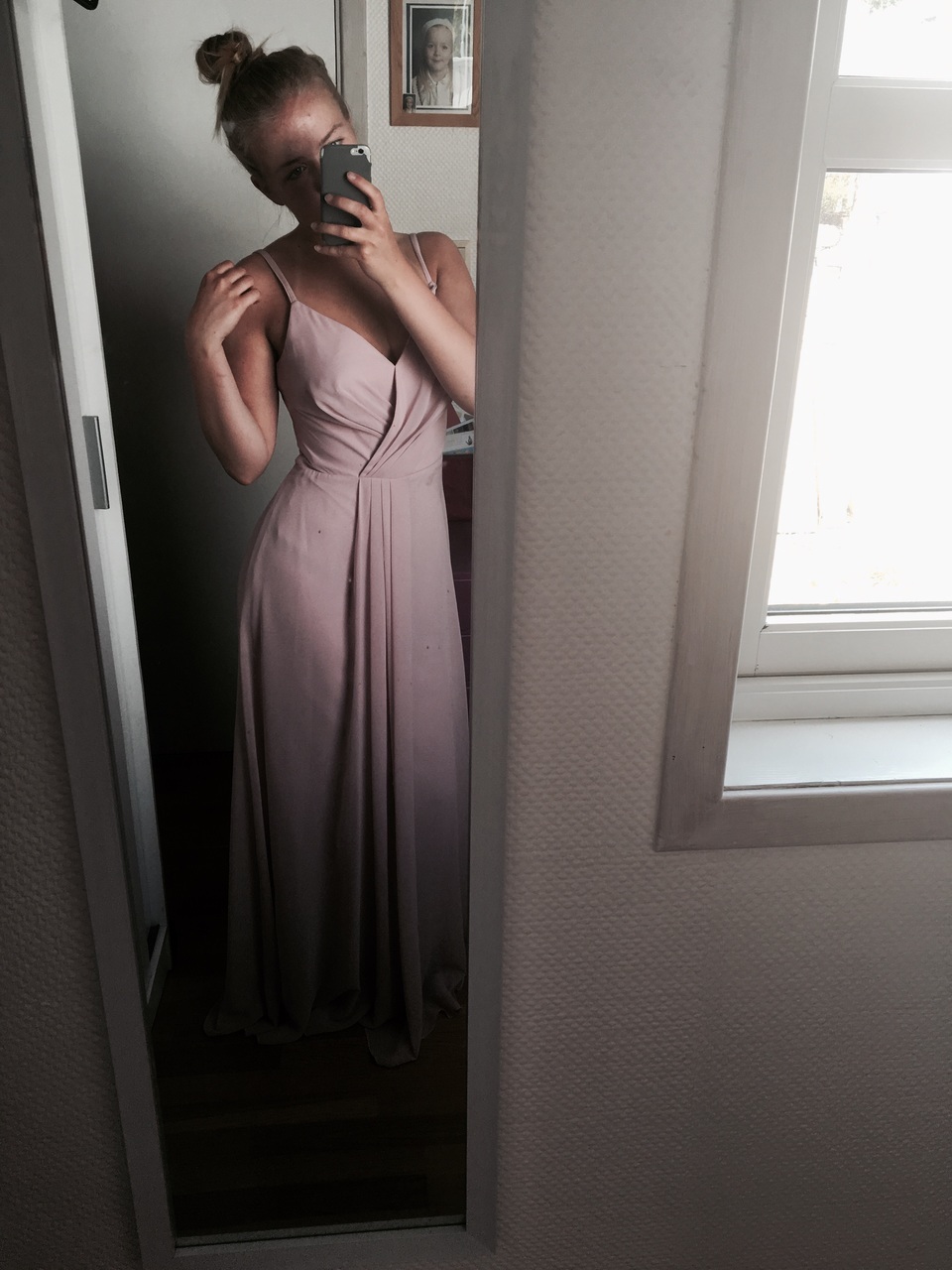love, feel pretty, happy and bride to be
