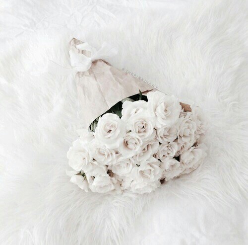 wallpaper, vintage, cry and roses