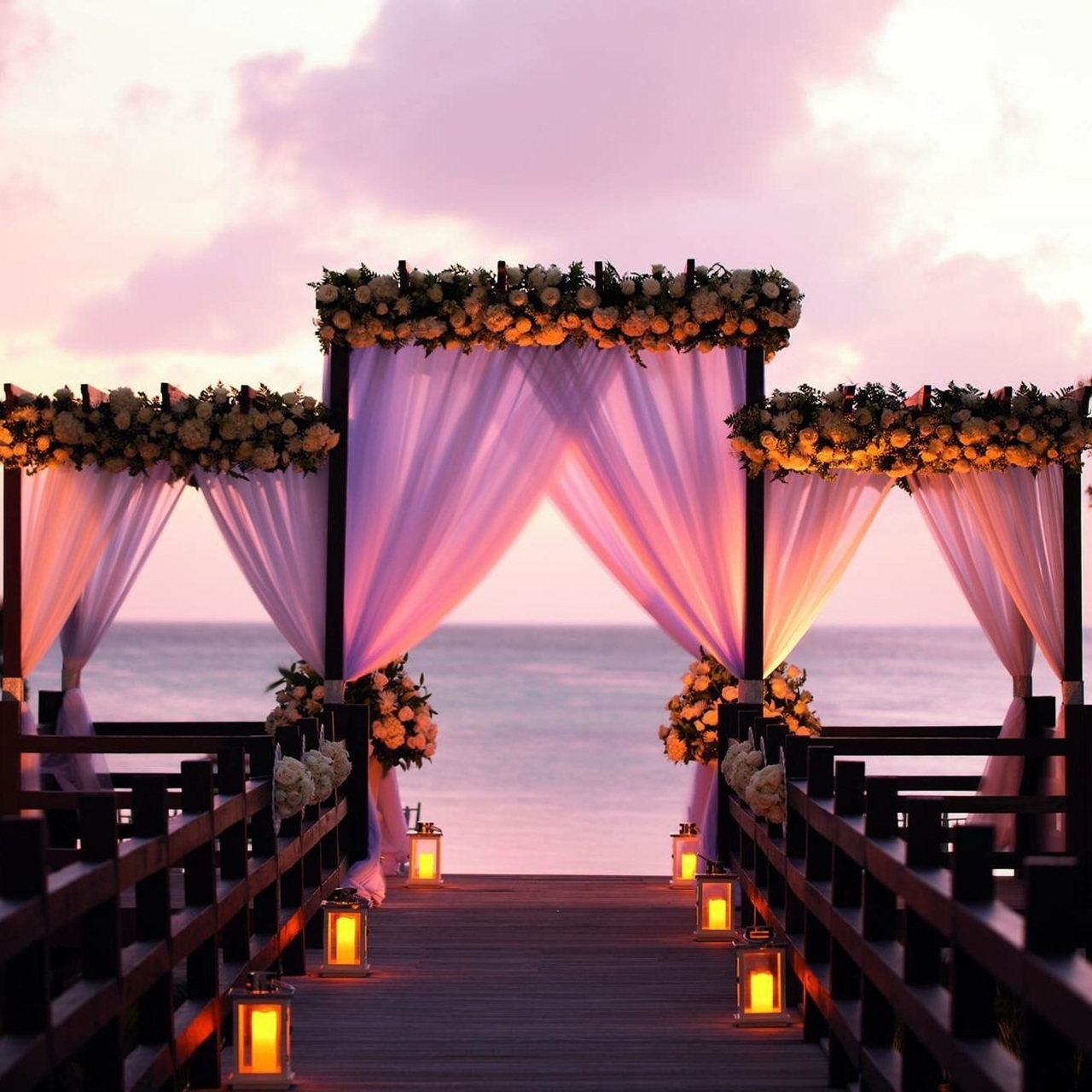 lights, view, location and decor