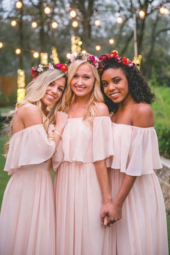 bridesmaids, the perfect day and dresses