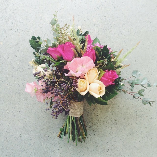 bride, flowers, WeddingFlowers and astible