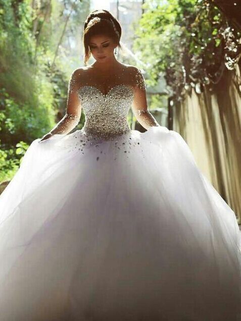 wedding dresse and princess