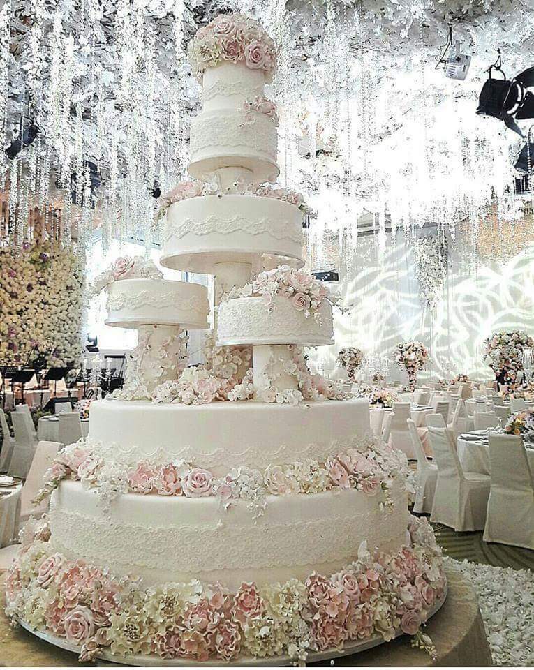 white, wedding cakes, roses and cake
