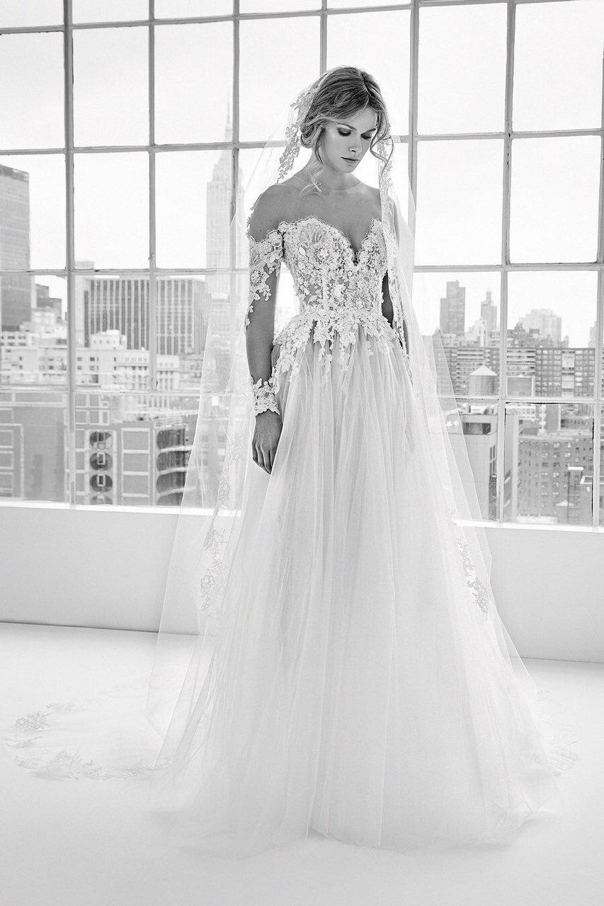 haute couture bridal, wedding gown, white and bridal