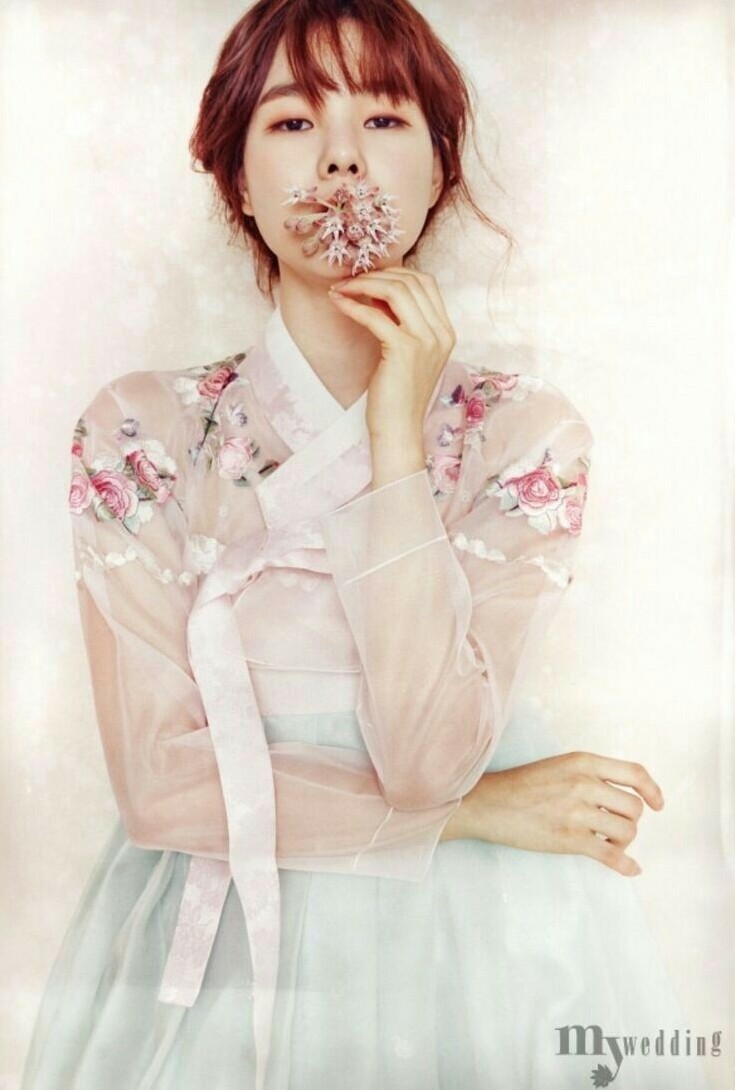 girl, floral and korea