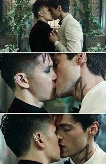 shadowhunters, magnus and kiss