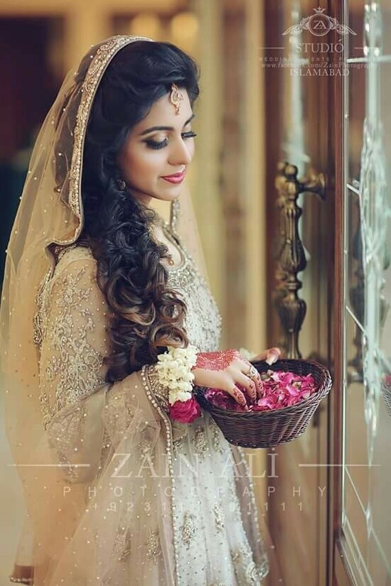 pakistani bride, henna, desi and south asian