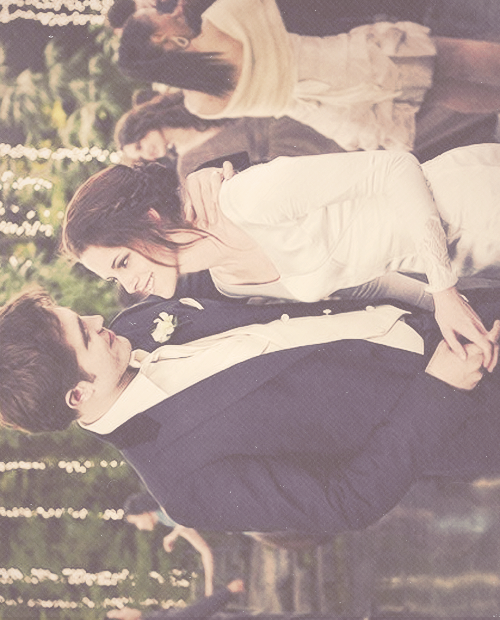 breaking dawn, twilight and edward and bella