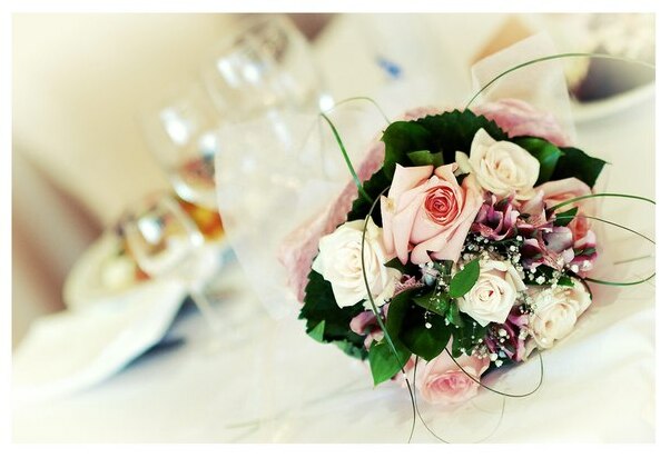bride, flowers and rose