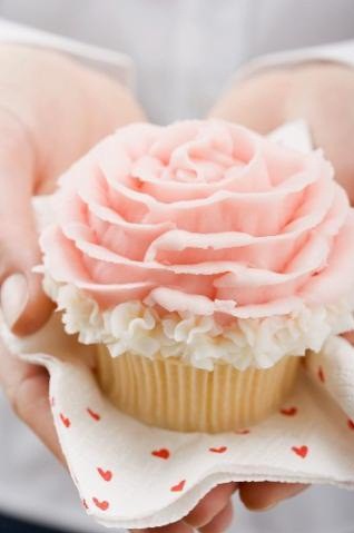 cupcakes, wedding idea and wedding cakes