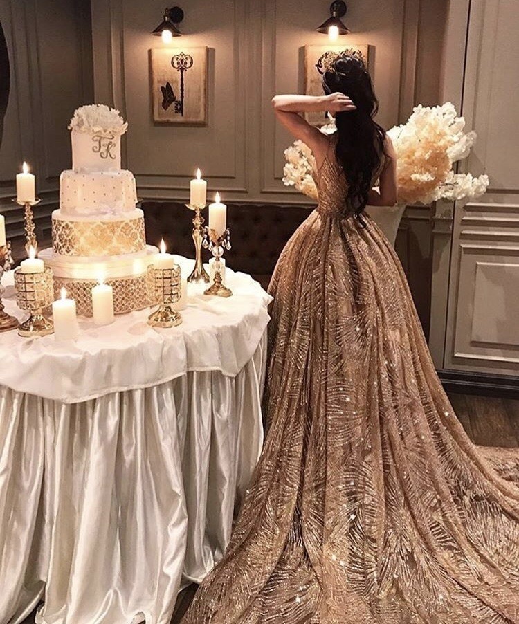 lifestyle, bride, dress and gown