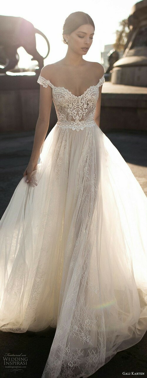 wedding dress and wedding day