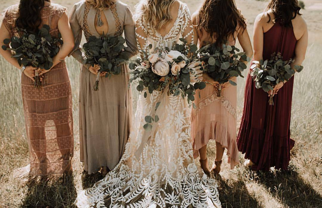 flowers, love, bridemaids and romantic