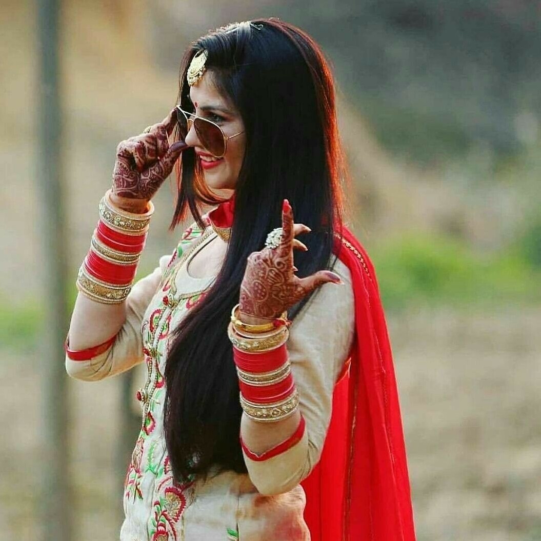henna, hindi, stylish and glasses