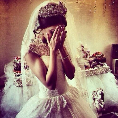 wedding dress, bride and wedding day