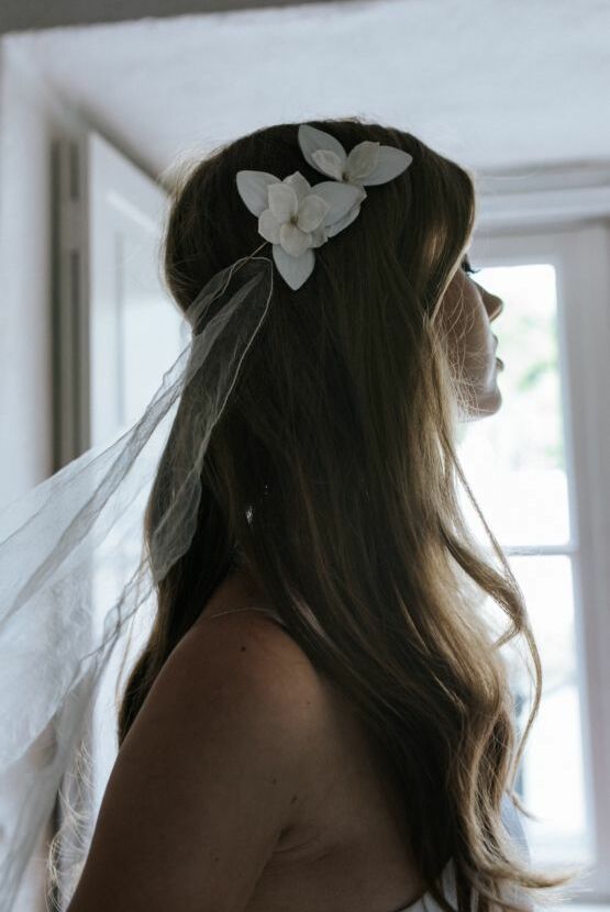 pretty, hair, princess and flowers