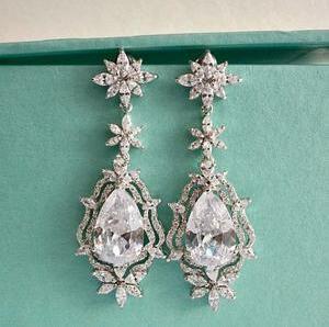 wedding inspiration, bride to be and crystal earrings