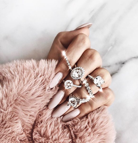 weddingrings, nailart, naglar and bröllopsringar