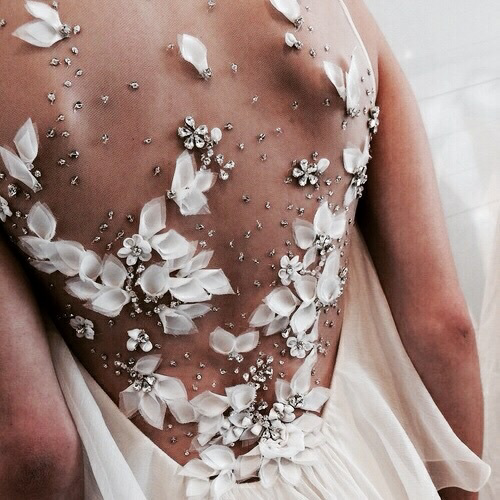 perfect day, girl, back and beautiful