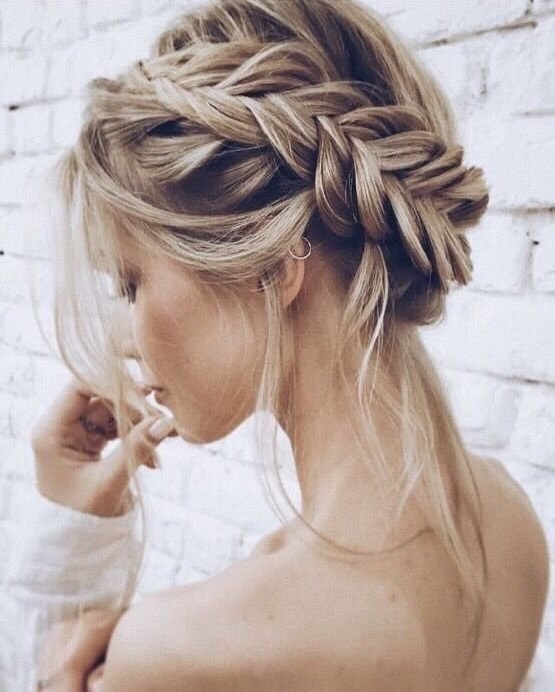 pretty, blonde, fishtail and milkmaid