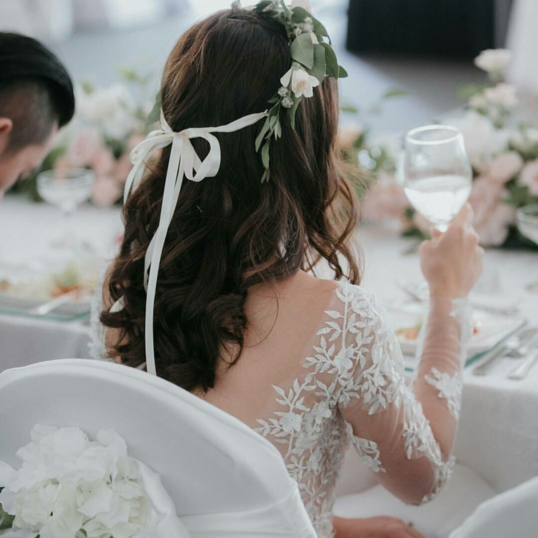 style, aesthetic, flower and wedding dress
